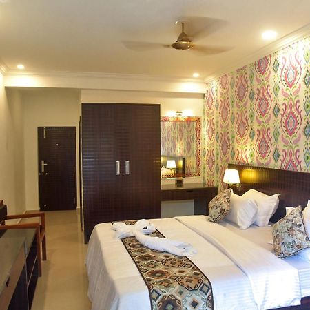 Don Hill Beach Resort Кандолим Экстерьер фото