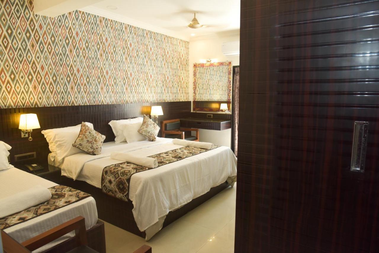 Don Hill Beach Resort Кандолим Экстерьер фото